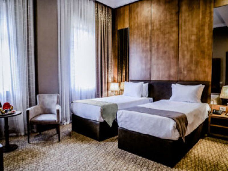 Madison Hotel Baku Bagian luar foto