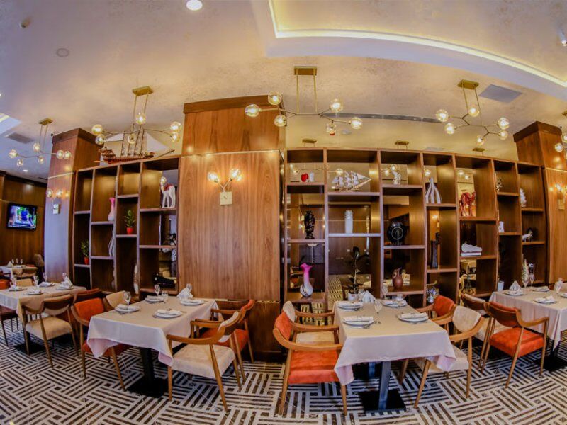Madison Hotel Baku Bagian luar foto